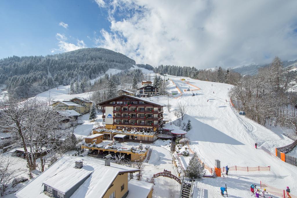 Alpin- Das Sporthotel, Summercard Included May - September 젤암제 외부 사진