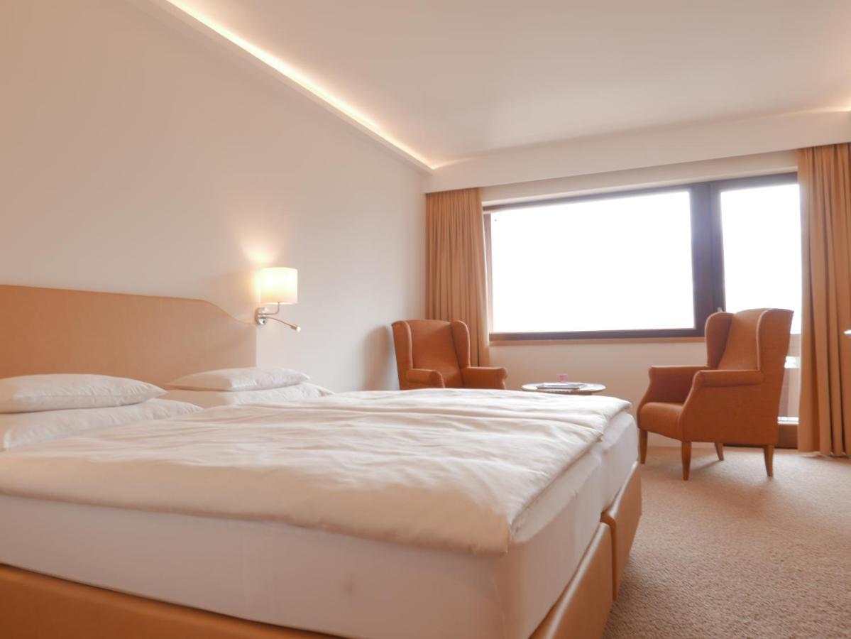 Alpin- Das Sporthotel, Summercard Included May - September 젤암제 외부 사진