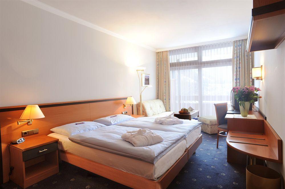 Alpin- Das Sporthotel, Summercard Included May - September 젤암제 외부 사진