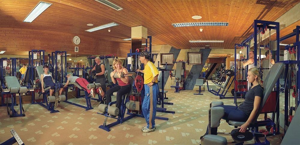 Alpin- Das Sporthotel, Summercard Included May - September 젤암제 외부 사진